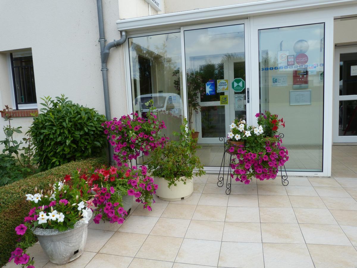 Hostellerie Du Chateau Saint-Pere-sur-Loire Εξωτερικό φωτογραφία